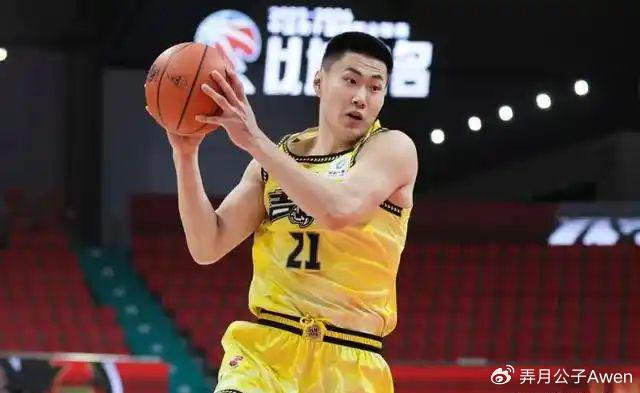 空篮都上不进！“辽篮樱木”11分钟0分1板，球迷：白瞎这么大个子|吴昌泽|吉林|辽宁男篮|张陈治锋|韩德君_新浪体育_新浪新闻